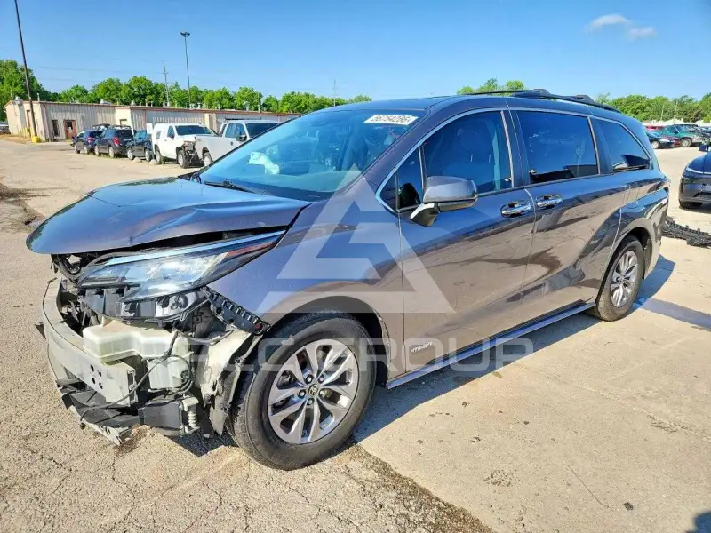 2021 Toyota SIENNA фото