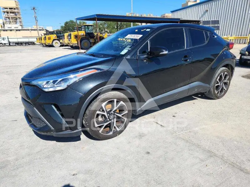 2021 Toyota C-HR photo