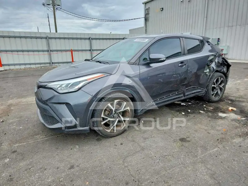 2021 Toyota C-HR photo