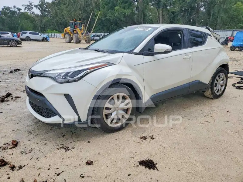 2021 Toyota C-HR photo