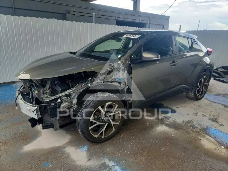 2021 Toyota C-HR фото