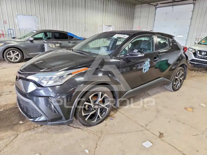 2021 Toyota C-HR фото