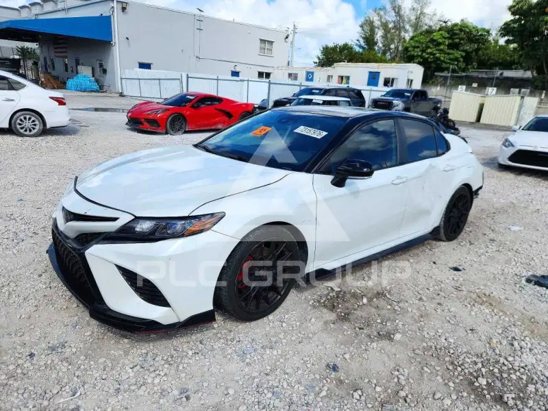 2021 Toyota CAMRY фото