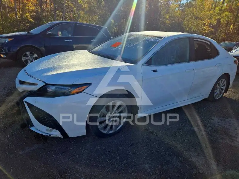 2021 Toyota CAMRY photo