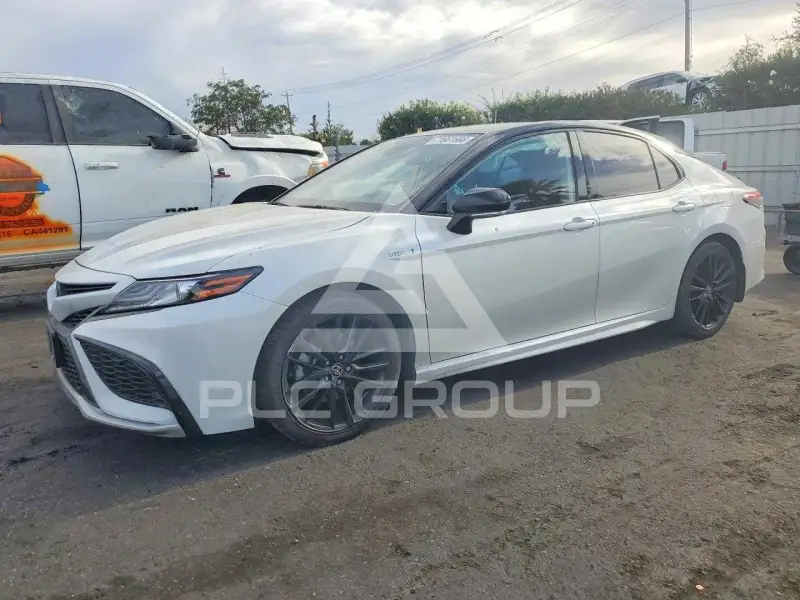 2021 Toyota CAMRY фото