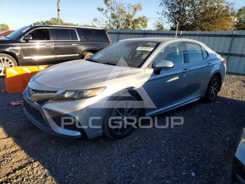 2021 Toyota CAMRY фото