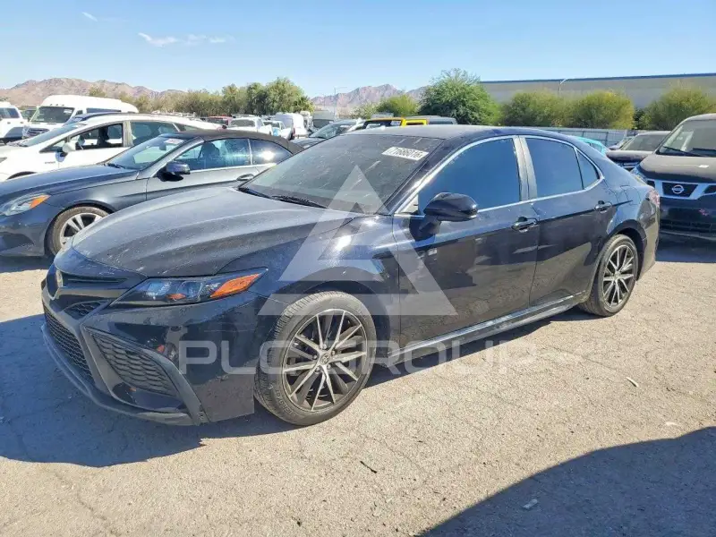 2021 Toyota CAMRY фото