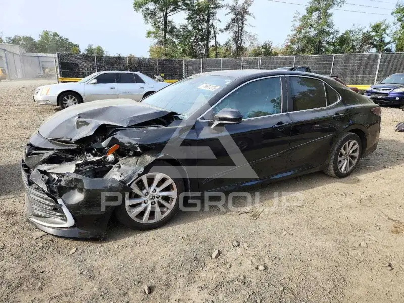 2021 Toyota CAMRY фото