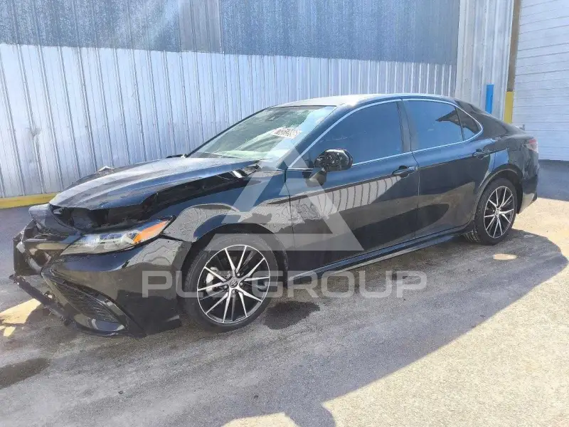 2021 Toyota CAMRY фото