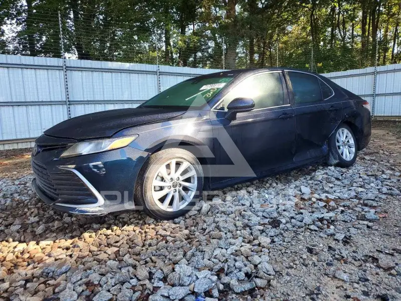 2021 Toyota CAMRY фото