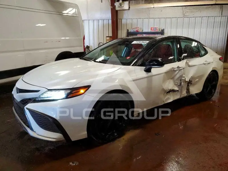 2021 Toyota CAMRY фото