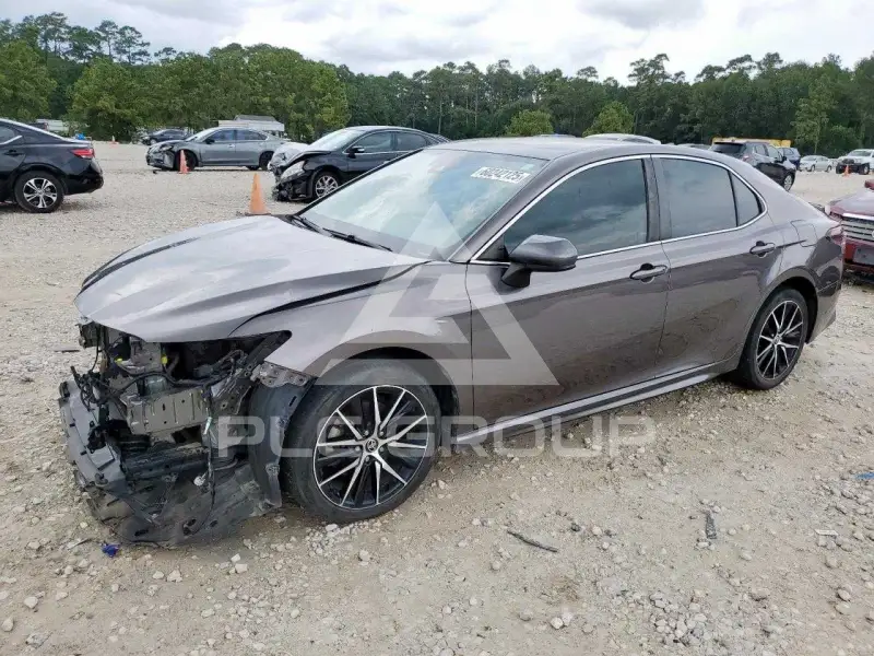 2021 Toyota CAMRY фото