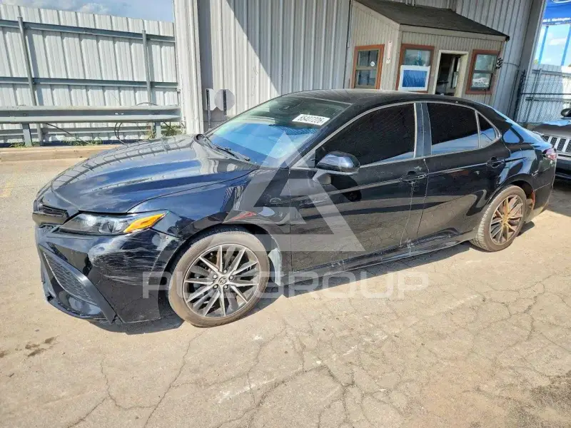 2021 Toyota CAMRY фото