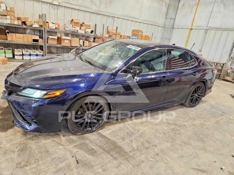 2021 Toyota CAMRY фото