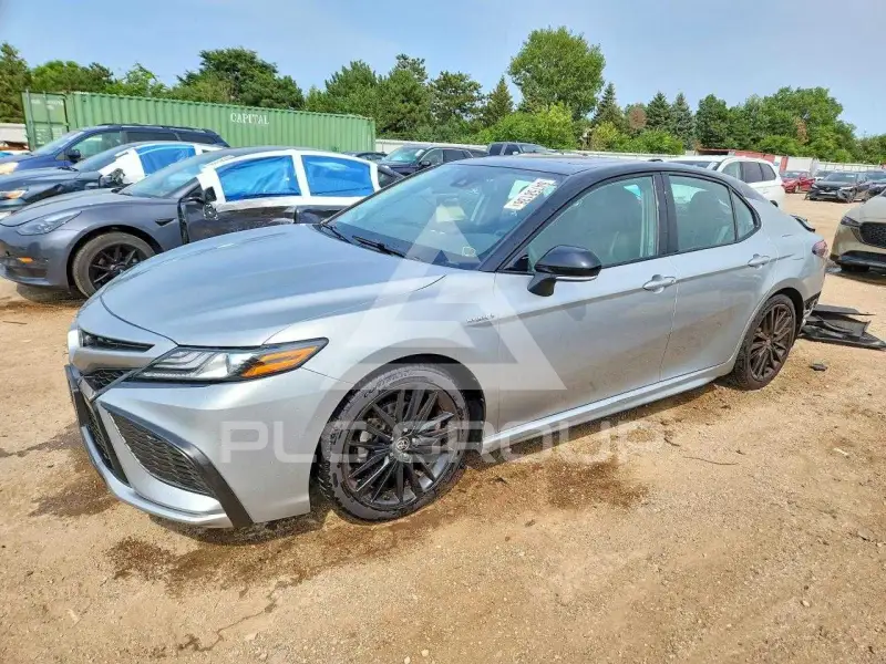 2021 Toyota CAMRY фото
