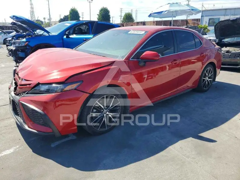 2021 Toyota CAMRY photo