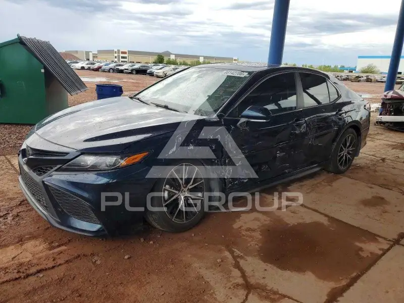 2021 Toyota CAMRY фото