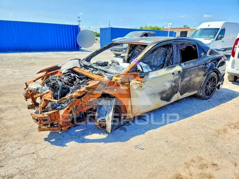 2021 Toyota CAMRY фото