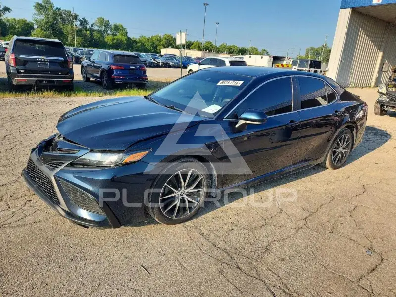 2021 Toyota CAMRY фото