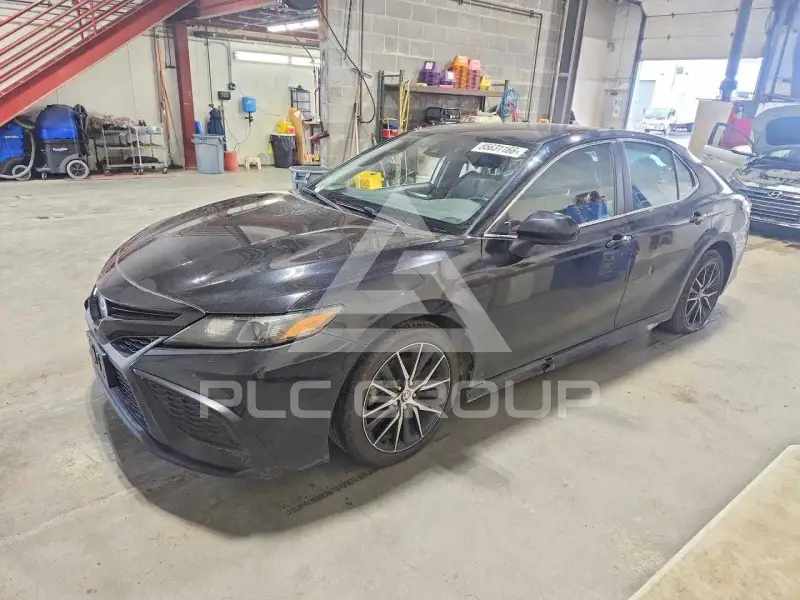 2021 Toyota CAMRY фото