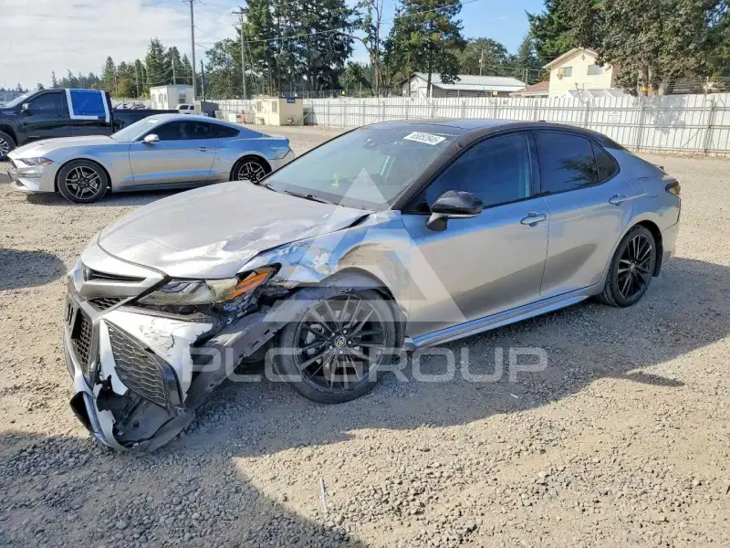 2021 Toyota CAMRY фото