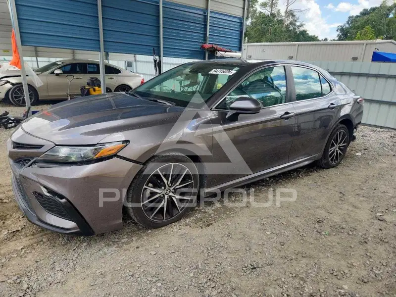 2021 Toyota CAMRY фото