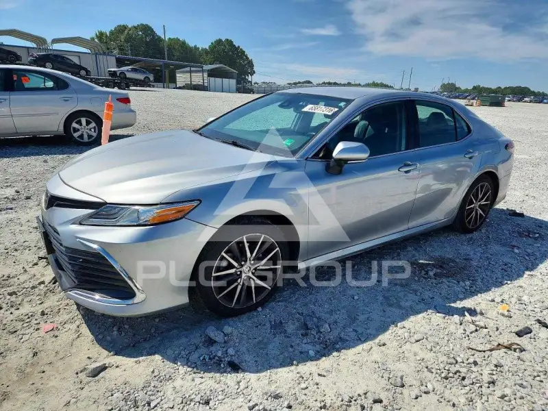 2021 Toyota CAMRY photo
