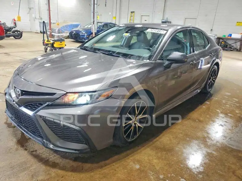 2021 Toyota CAMRY фото