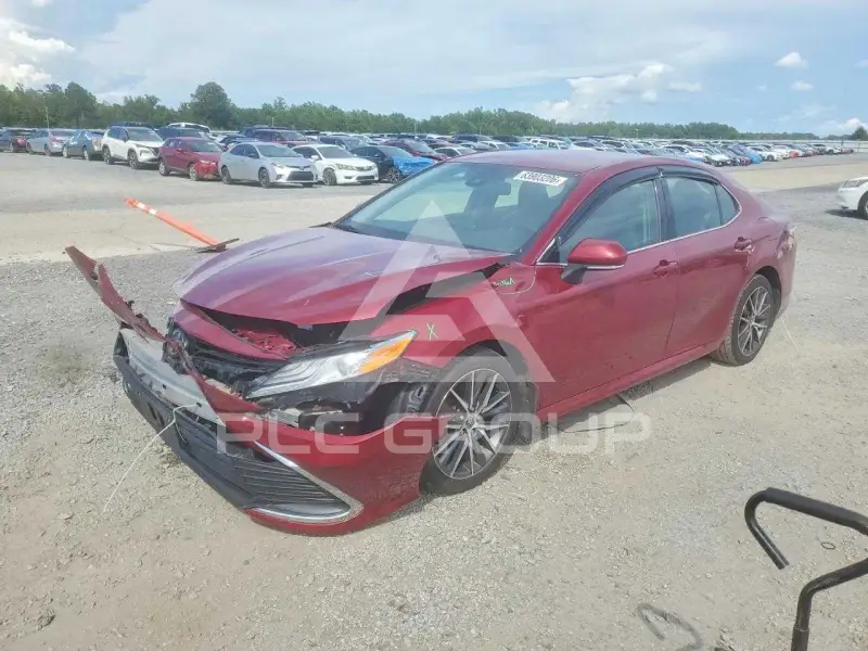 2021 Toyota CAMRY фото