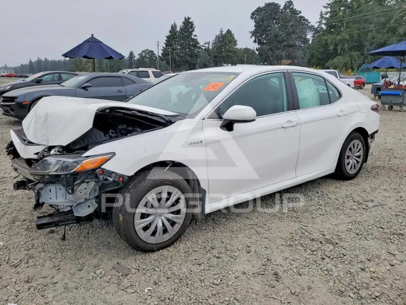 2021 Toyota CAMRY photo