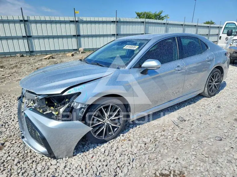 2021 Toyota CAMRY фото