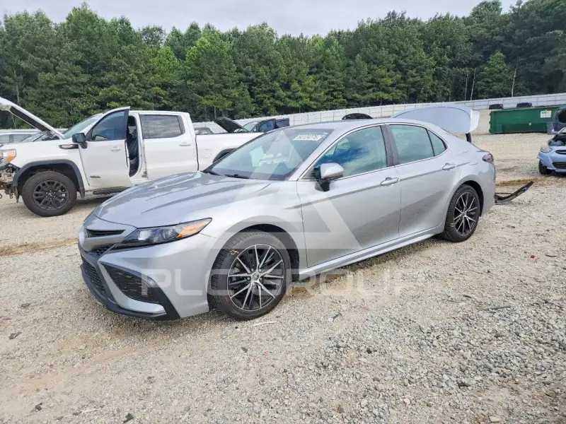 2021 Toyota CAMRY фото