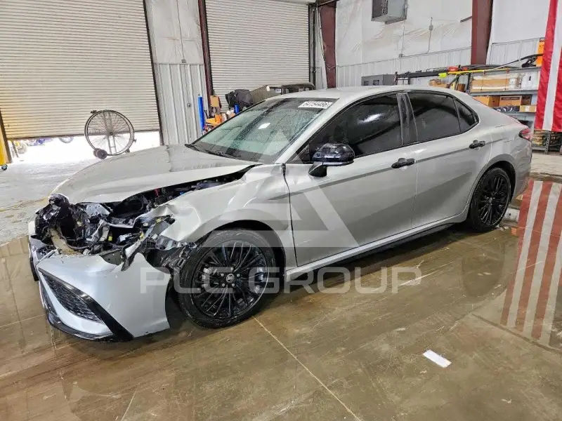 2021 Toyota CAMRY фото
