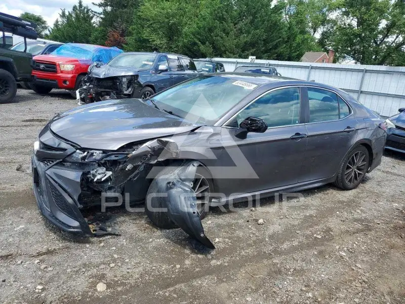 2021 Toyota CAMRY фото