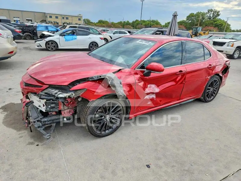 2021 Toyota CAMRY photo