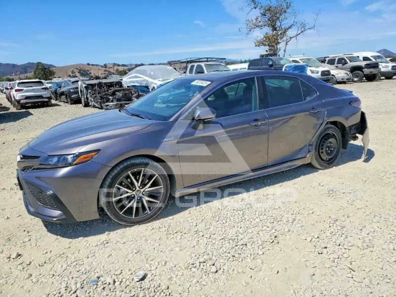 2021 Toyota CAMRY фото