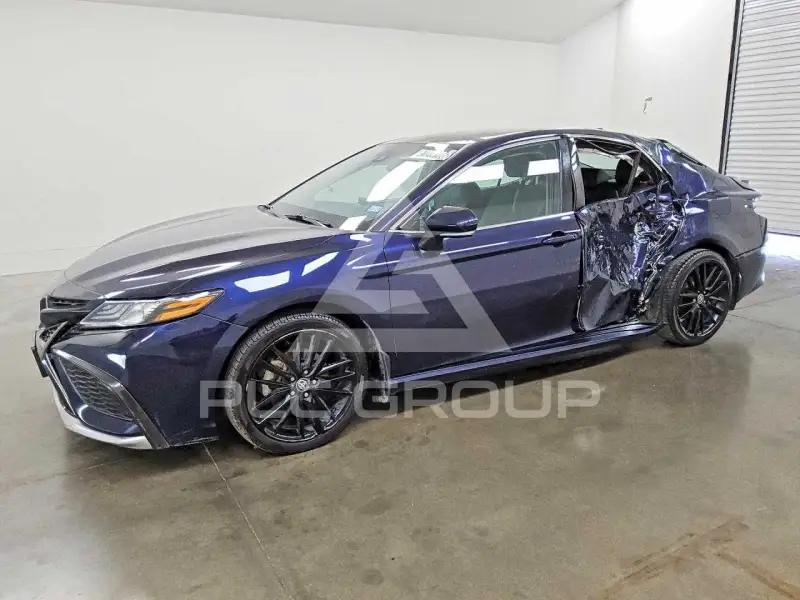 2021 Toyota CAMRY фото