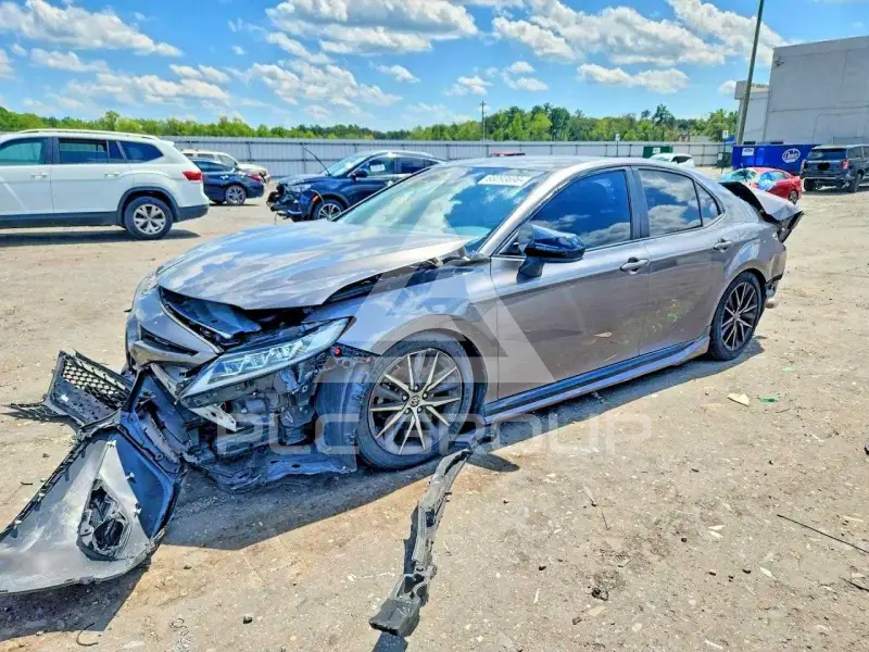 2021 Toyota CAMRY фото