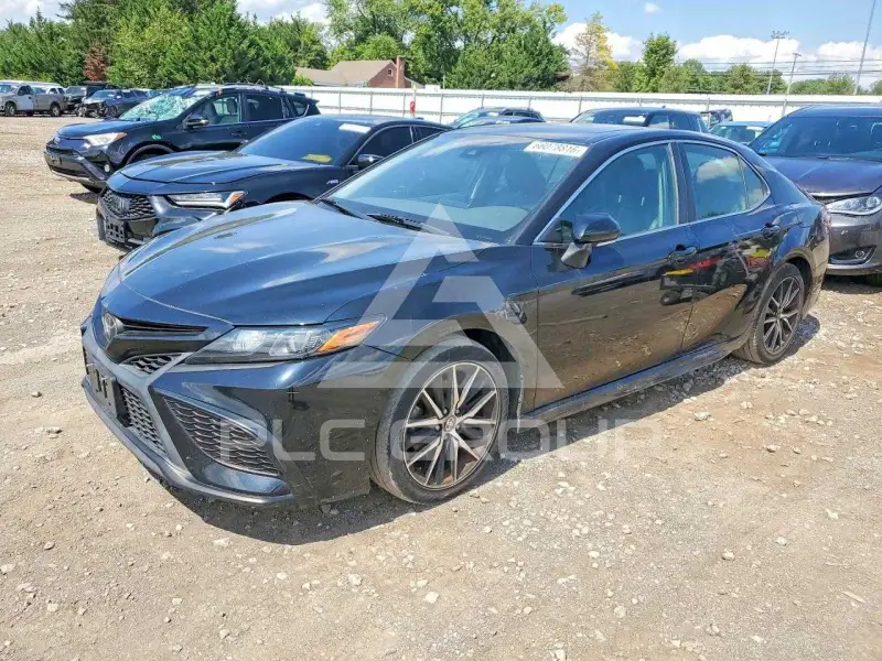 2021 Toyota CAMRY фото