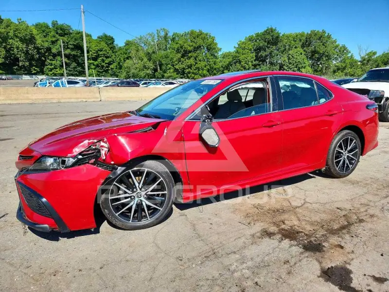 2021 Toyota CAMRY photo