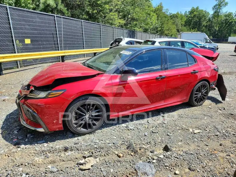 2021 Toyota CAMRY фото