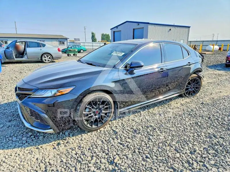 2021 Toyota CAMRY фото