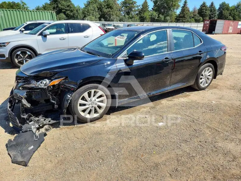 2021 Toyota CAMRY photo