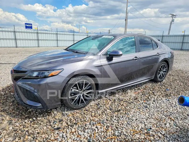 2021 Toyota CAMRY фото