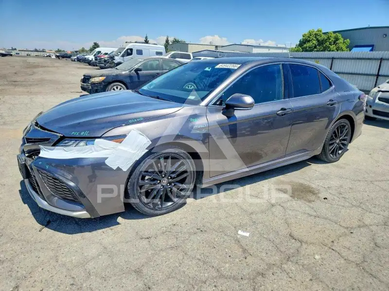 2021 Toyota CAMRY фото