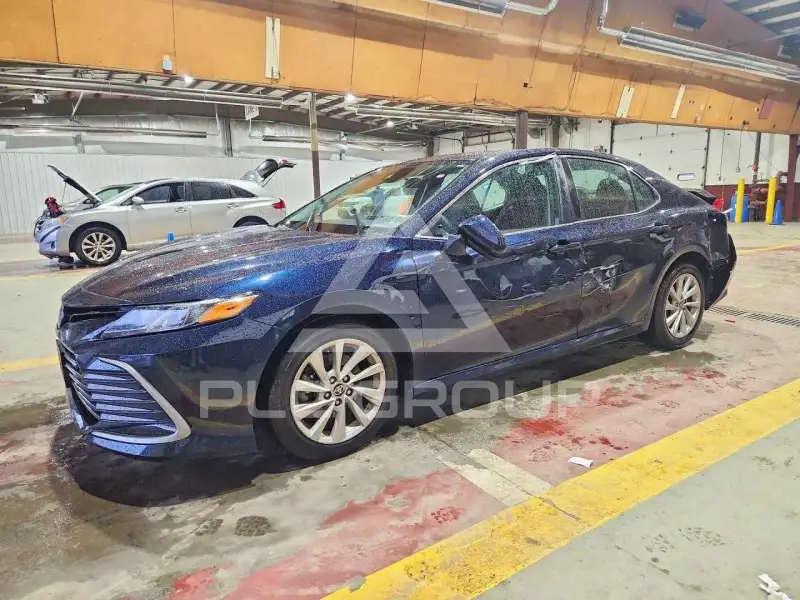 2021 Toyota CAMRY фото
