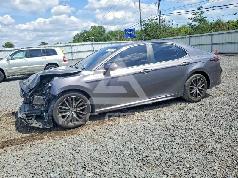 2021 Toyota CAMRY фото