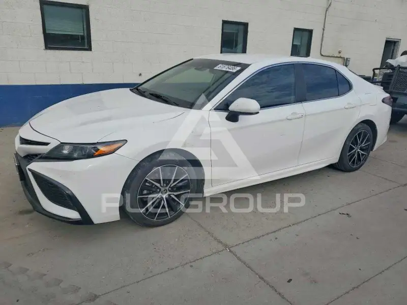 2021 Toyota CAMRY фото
