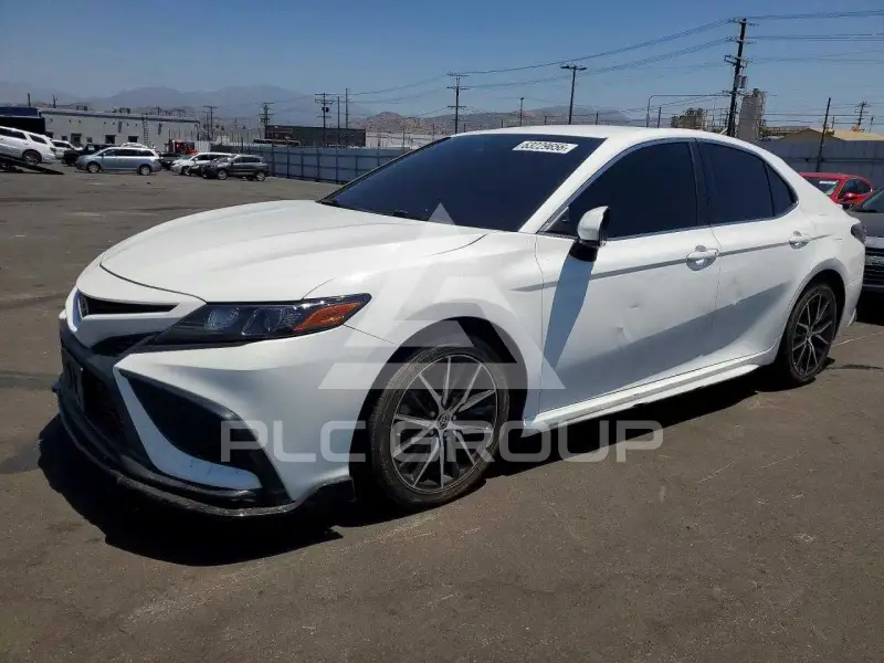 2021 Toyota CAMRY фото