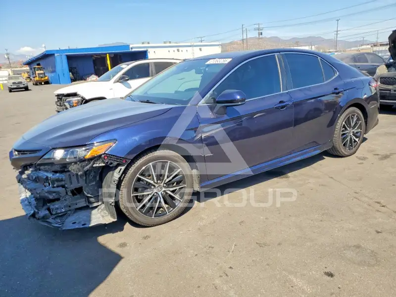 2021 Toyota CAMRY фото